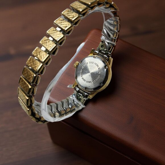 Vintage'- Ladies Dufonte Lucien Piccard- 17 Jewels Mechanical Swiss Watch-Gold p - Picture 5 of 16